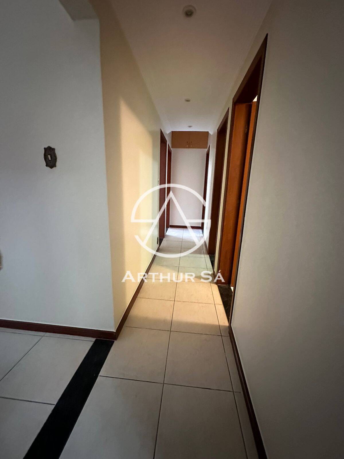 Apartamento à venda com 3 quartos, 95m² - Foto 5