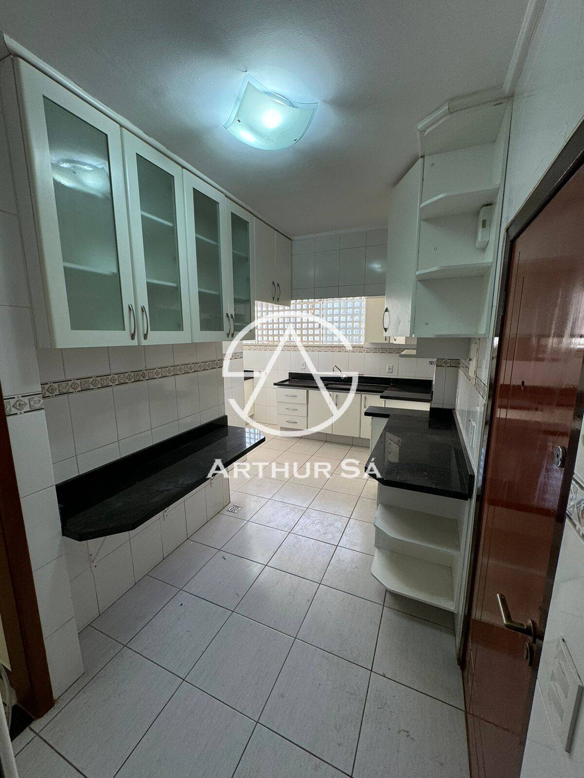 Apartamento à venda com 3 quartos, 95m² - Foto 16