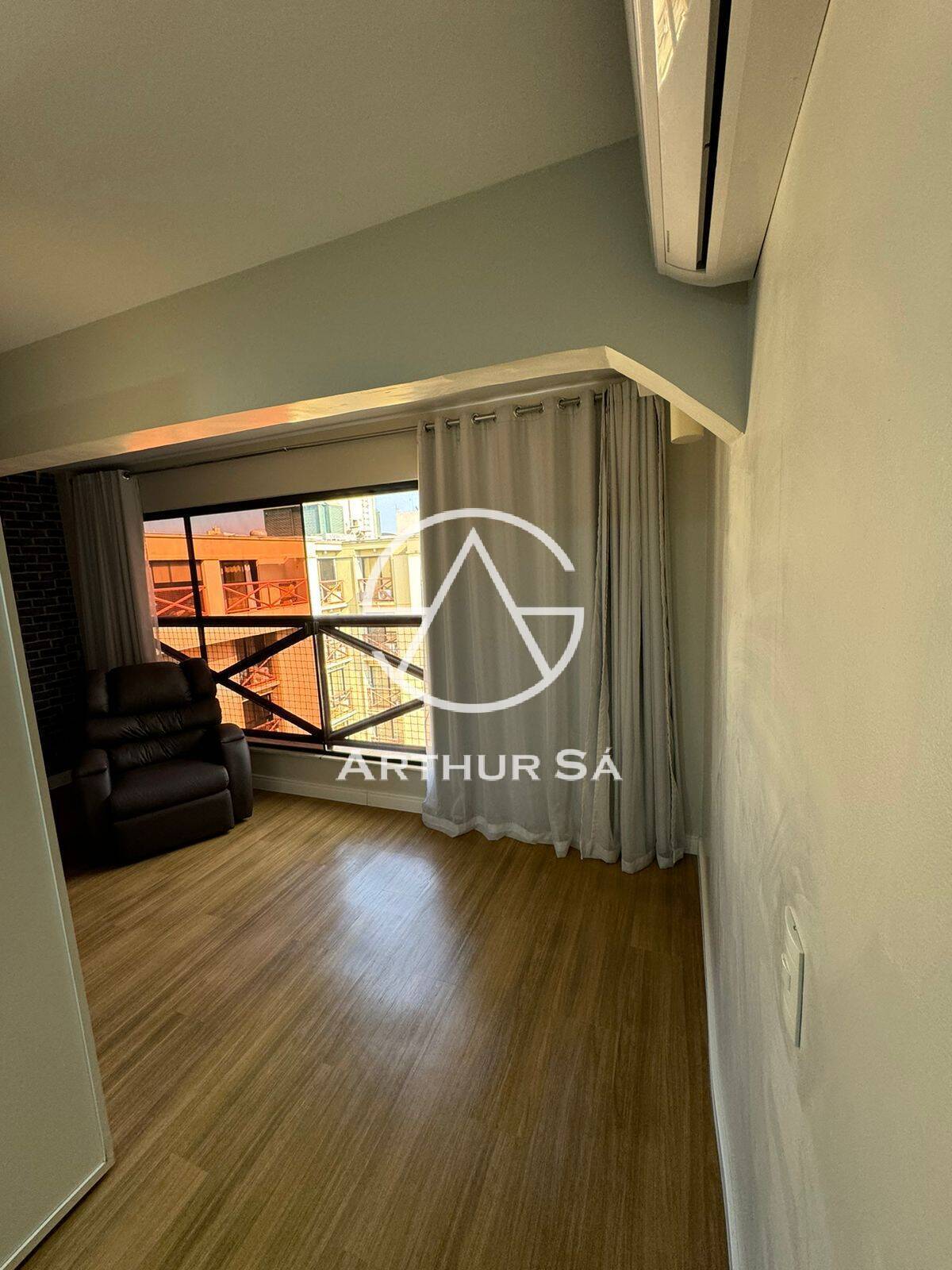 Apartamento à venda com 1 quarto, 33m² - Foto 7