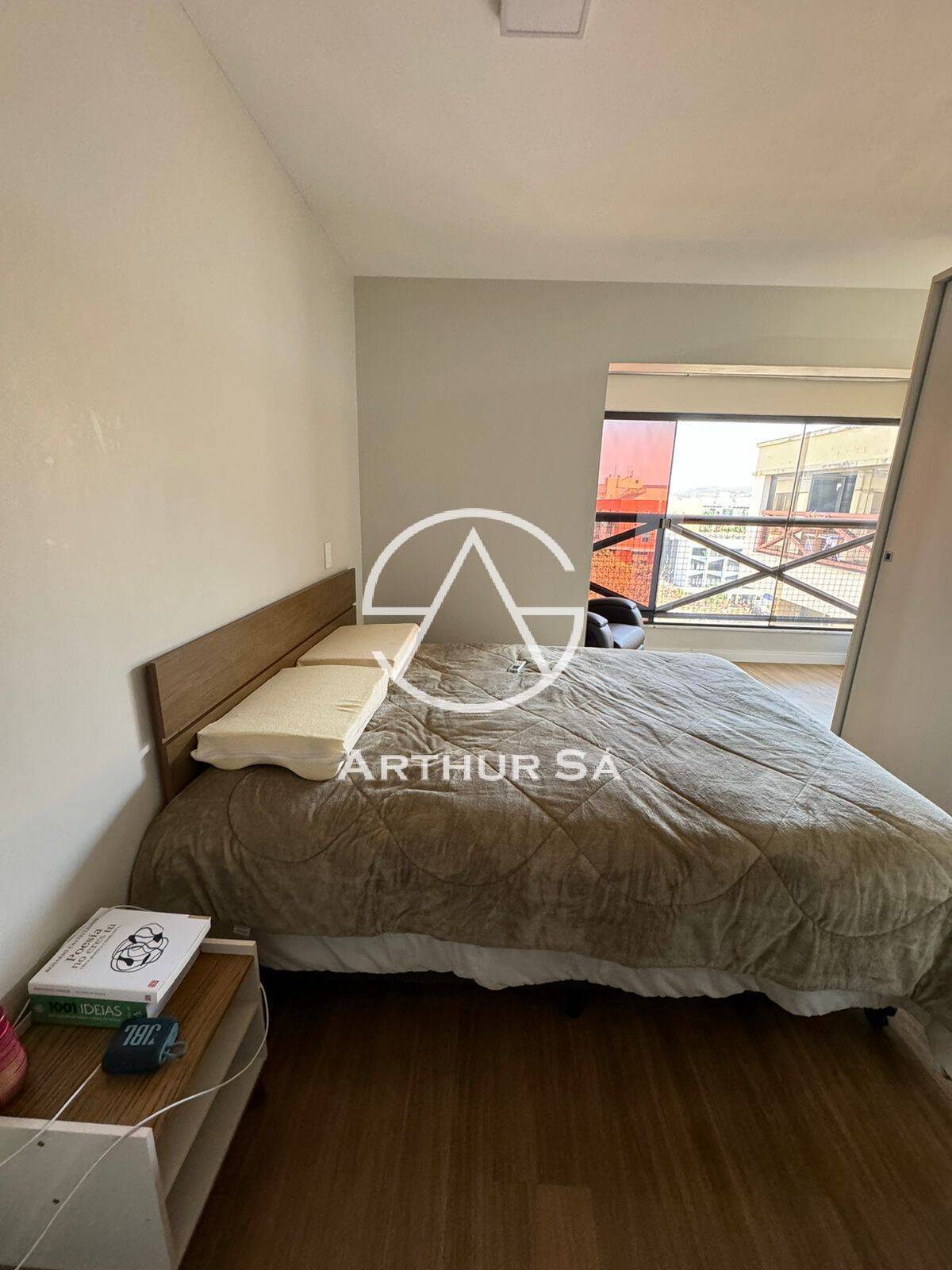 Apartamento à venda com 1 quarto, 33m² - Foto 13