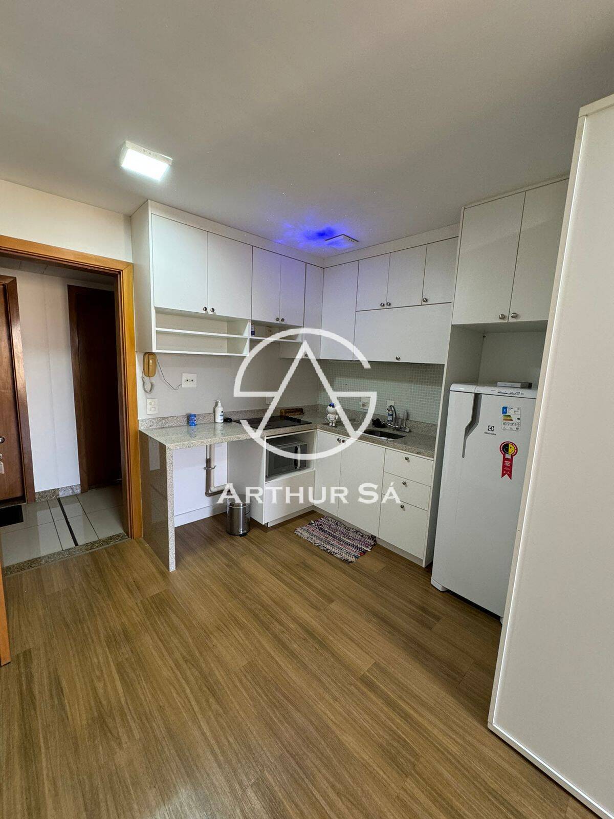 Apartamento à venda com 1 quarto, 33m² - Foto 18