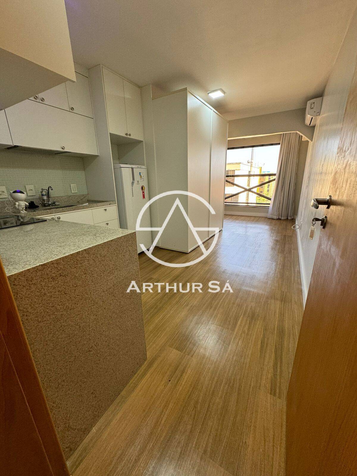 Apartamento à venda com 1 quarto, 33m² - Foto 12