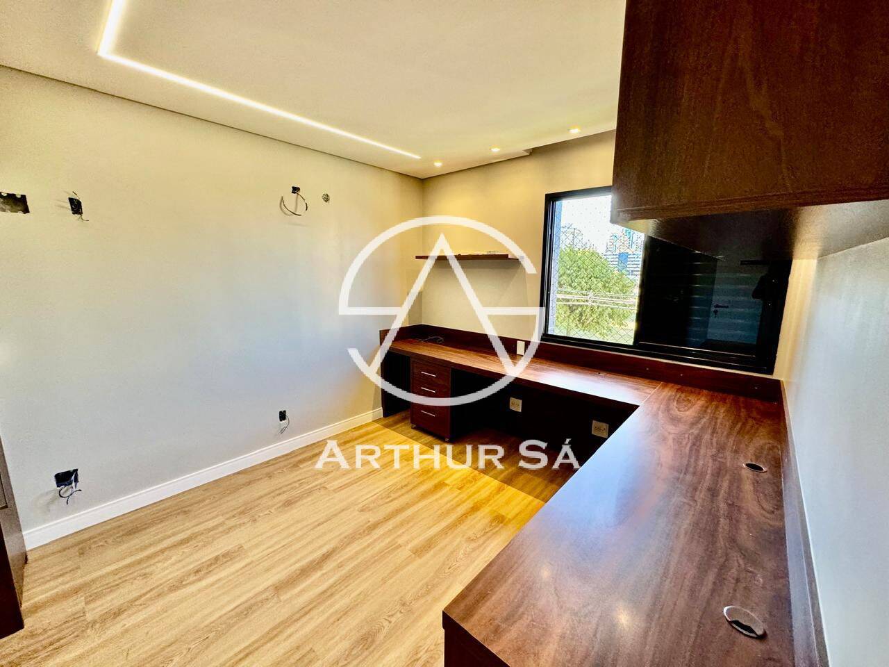 Apartamento à venda com 5 quartos, 147m² - Foto 8