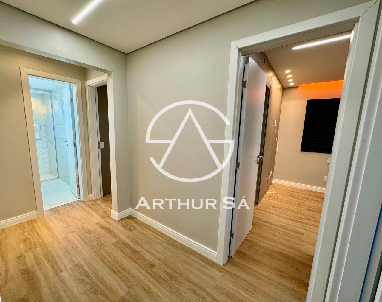 Apartamento à venda com 5 quartos, 147m² - Foto 26