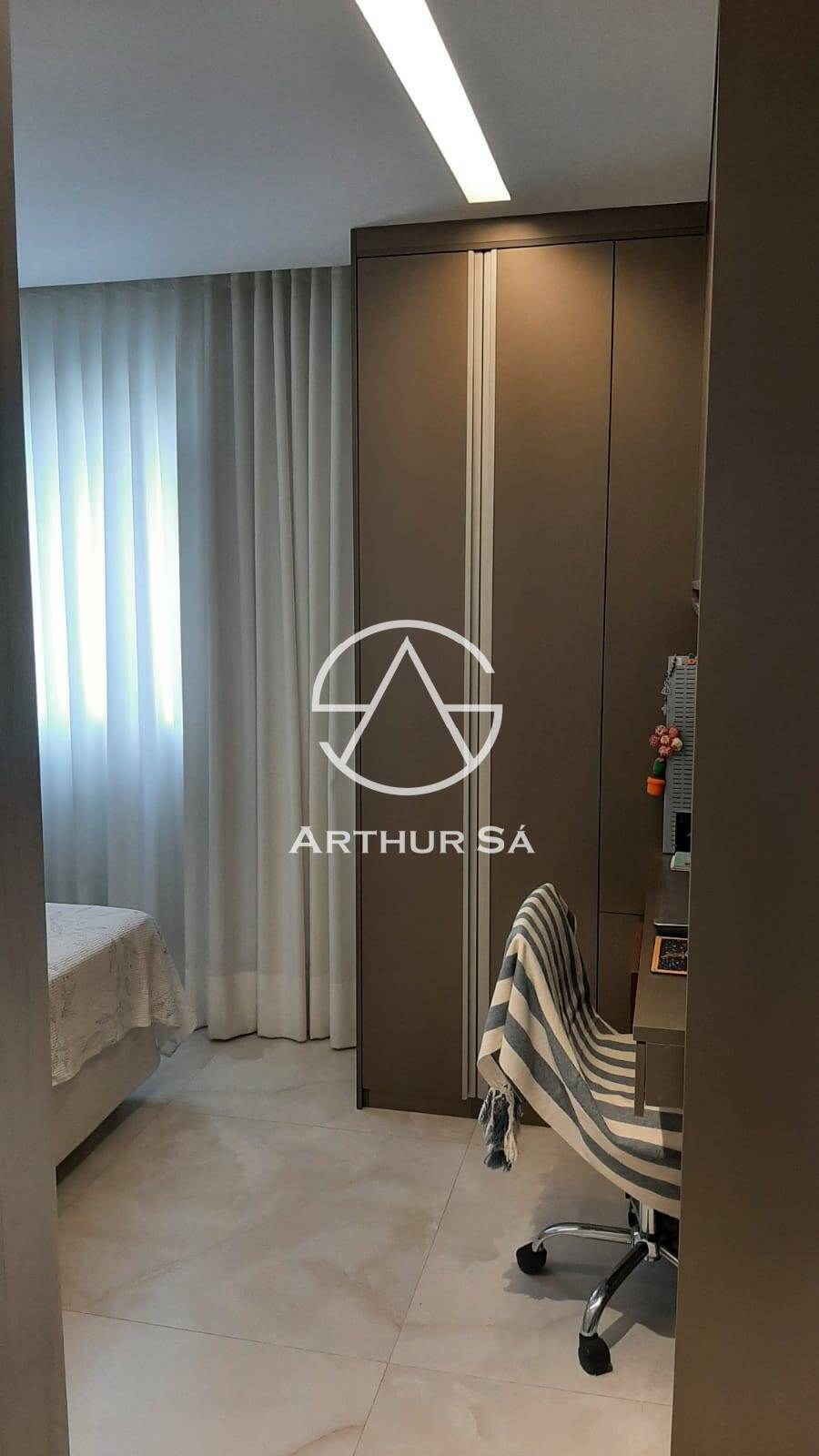 Apartamento à venda com 3 quartos, 106m² - Foto 7